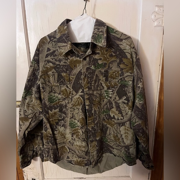 sick 1995 vintage realtree camo shirt fits like a